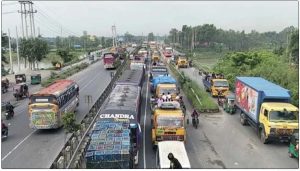 যমুনা সেতুতে ৪৫ কিলোমিটার এলাকাজুড়ে তীব্র যানজট, ঘণ্টার&hellip;