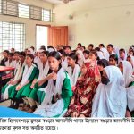 আদমদীঘিতে শিক্ষার্থীদের ওসি’র মতবিনিময়