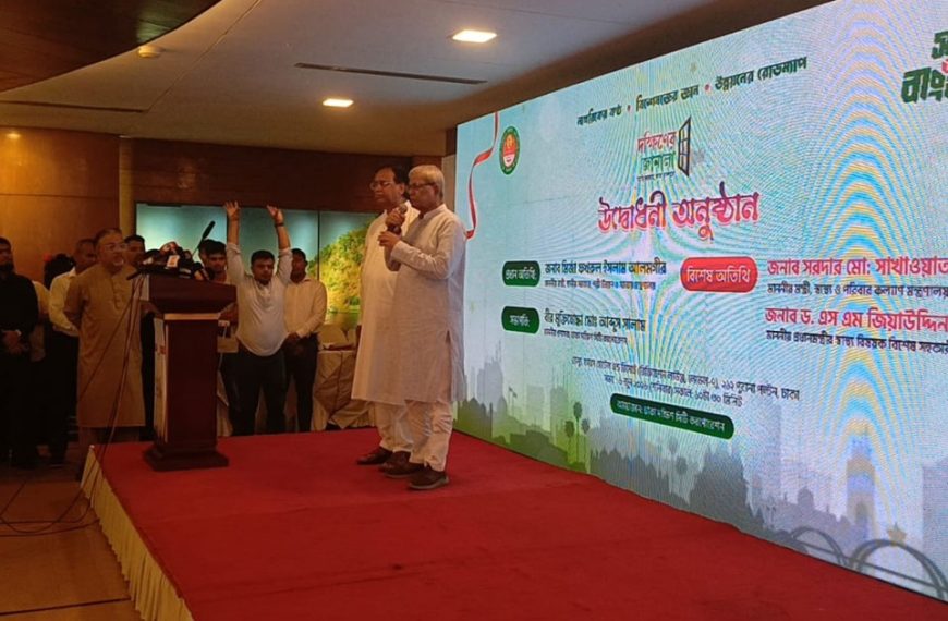 ঢাকাকে বাসযোগ্য মনে হয় না, ইচ্ছে করে অন্য শহরে গিয়ে থাকতে-মির্জা ফখরুল