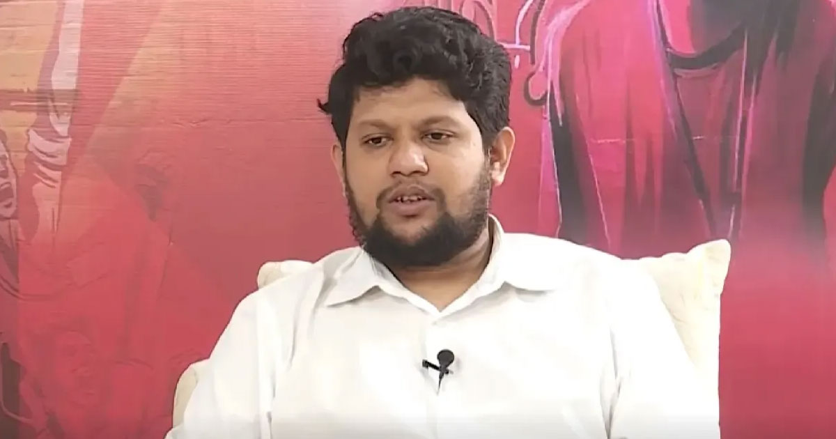 জীবন ও সম্মান বাঁচাতে চুপ করে গেলেও ব্যক্তি আক্রমণ থামছে&hellip;