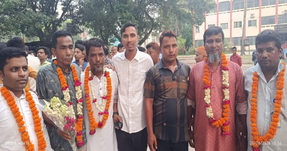 সভাপতি শহীদুল, সাধারণ সম্পাদক ইয়াকুব পঞ্চগড় জেলা আইনজীবী সহকারী সমিতির নির্বাচন অনুষ্ঠিত