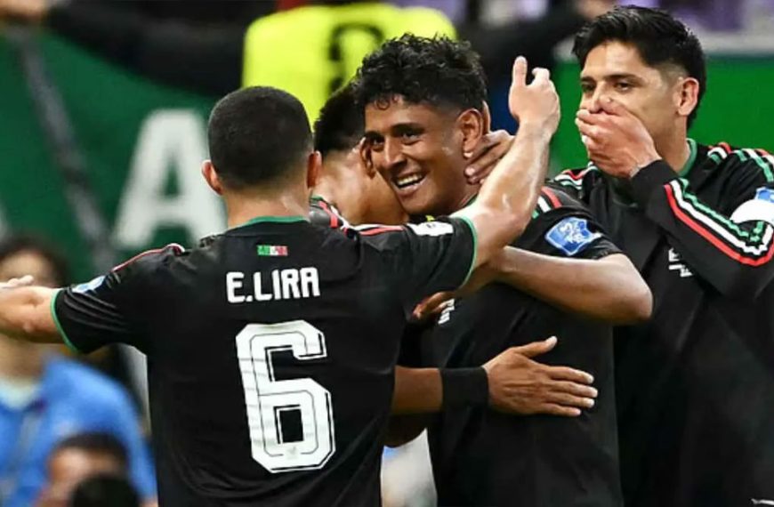 দক্ষিণ কোরিয়াকে হারিয়ে সবার আগে দ্বিতীয় রাউন্ডে মেক্সিকো