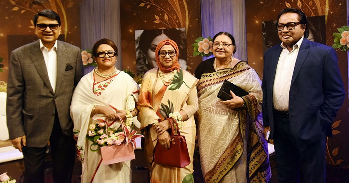 স্মৃতিময় এক দিন কাটালেন সোনালি যুগের পাঁচ তারকা