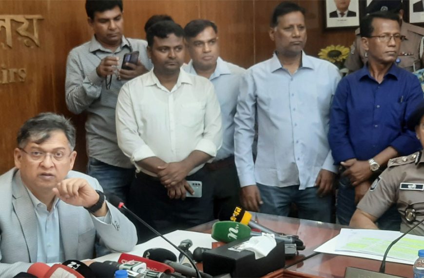 বেনজীরকে দেশে ফেরাতে প্রত্যর্পণ আবেদন পাঠিয়েছে সরকার: স্বরাষ্ট্রমন্ত্রী