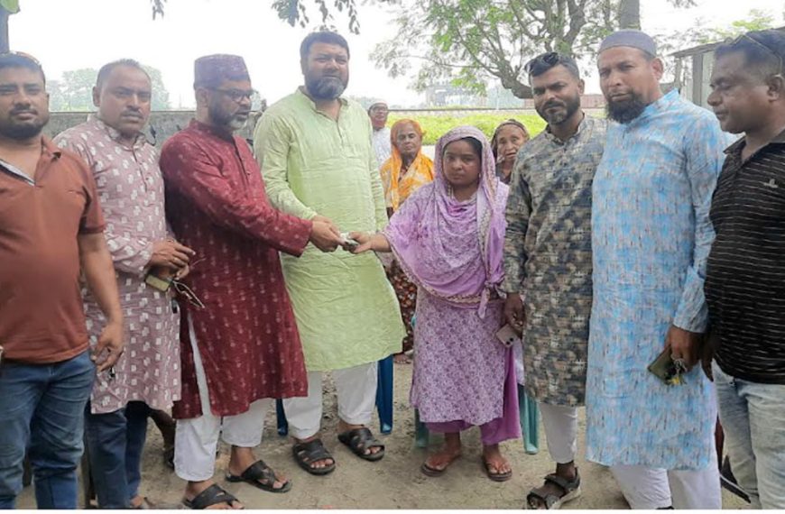 আদমদীঘিতে আলোচিত হত্যার রাকার পরিবারের পাশে পৌর বিএনপির নেতৃবৃন্দরা