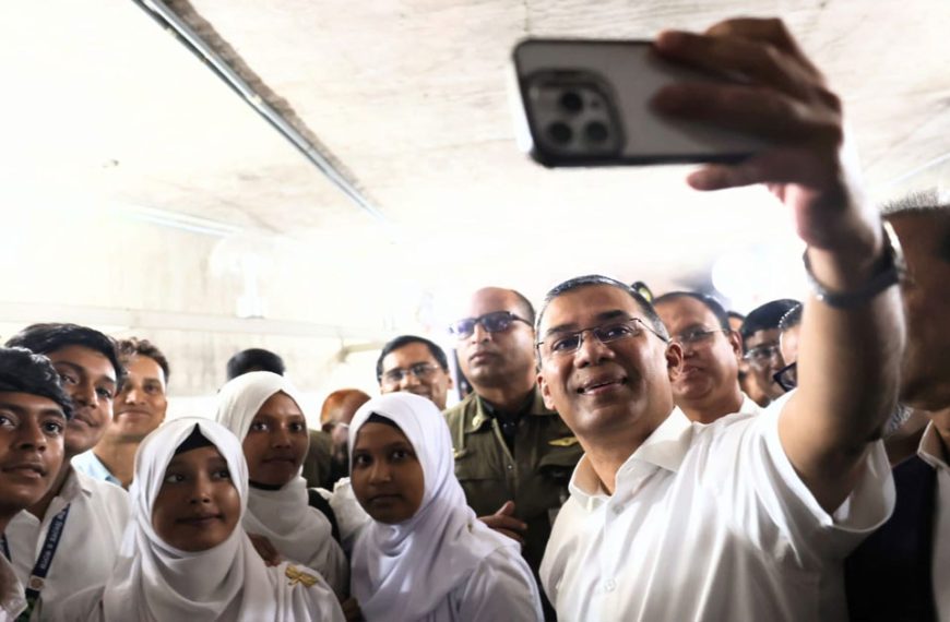 বর্তমান প্রজন্মই দেশের ভবিষ্যৎ, তাই সমৃদ্ধ বাংলাদেশ গড়তে শিক্ষার্থীদের প্রস্তুত থাকতে হবে : প্রধানমন্ত্রী