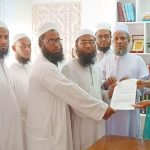 গাইবান্ধার পলাশবাড়ীতে নির্মাণাধীন রামমূর্তিসহ বিতর্কিত সব মূর্তি অপসারণের দাবিতে কাউনিয়ায় স্মারকলিপি