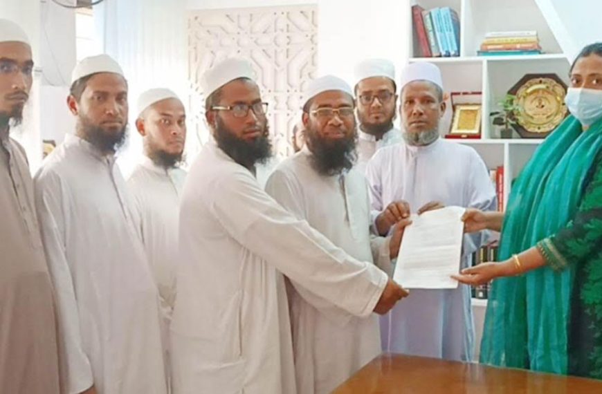গাইবান্ধার পলাশবাড়ীতে নির্মাণাধীন রামমূর্তিসহ বিতর্কিত সব মূর্তি অপসারণের&hellip;