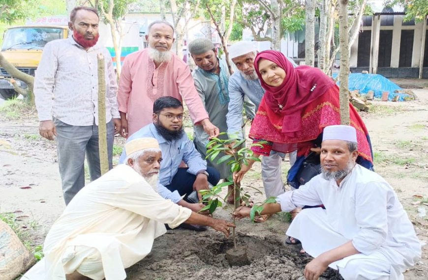 কাউনিয়া উপজেলা পরিষদ জামে মসজিদ চত্বরে…