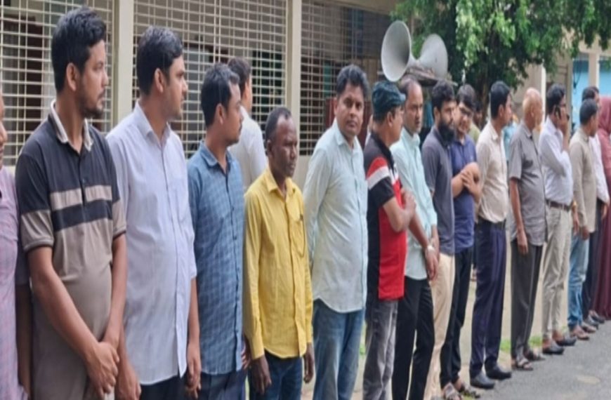 জনমনে নানা প্রশ্ন, ডিসি বললেন ব্যাখা চাইবো তেতুলিয়ায়&hellip;