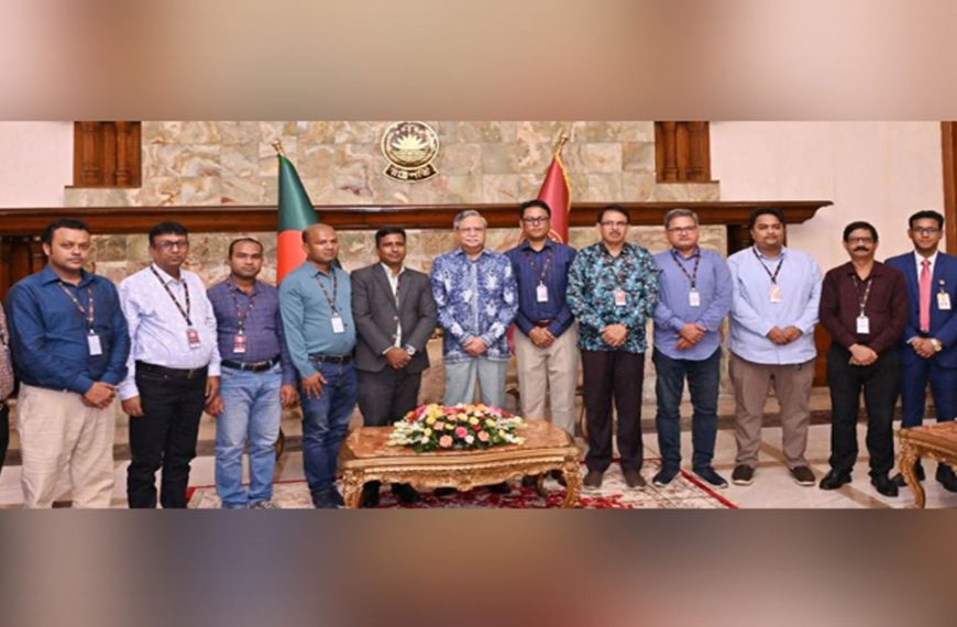 সাংবাদিকতায় সর্বোচ্চ পেশাদারিত্ব-নৈতিক মান বজায় রাখার আহ্বান রাষ্ট্রপতির