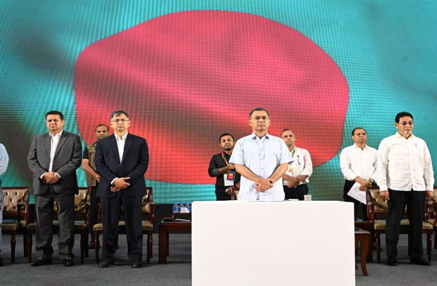 প্রতিশোধ নয়, ঐক্যবদ্ধভাবে দেশকে এগিয়ে নিতে হবে: প্রধানমন্ত্রী