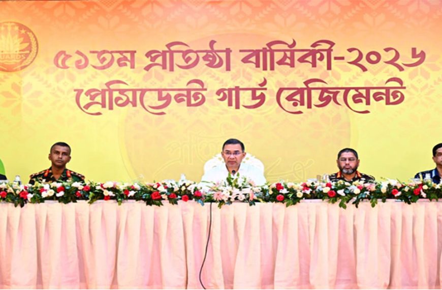 নিরাপত্তা কৌশল যেন সরকারপ্রধানকে জনগণ থেকে দূরে ঠেলে না দেয়: প্রধানমন্ত্রী