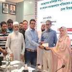 মুন্সিগঞ্জে স্বেচ্ছাসেবী সংস্থার মাঝে বাংলাদেশ সমাজকল্যাণ পরিষদের আর্থিক অনুদানের চেক বিতরণ