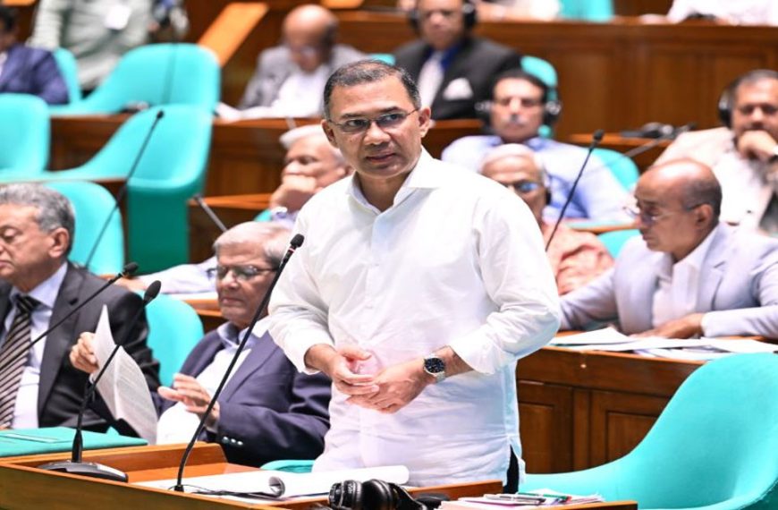 মুক্তিযোদ্ধা ও শহীদের তালিকা প্রণয়নে রাজনীতি…