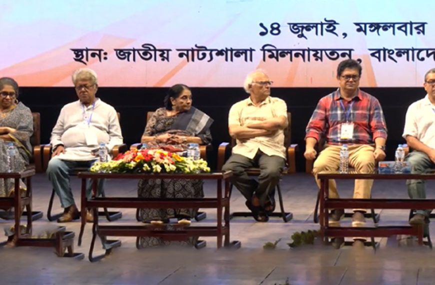 শিল্পীদের দলীয় বন্ধনীতে আবদ্ধ না করার অনুরোধ মামুনুর রশীদের