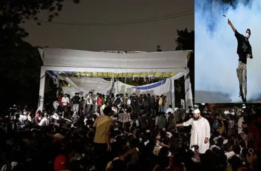 রাতভর স্লোগানে মুখর দিল্লি, পুলিশের বাধার পরও অবস্থান ছাড়েনি আন্দোলনকারীরা