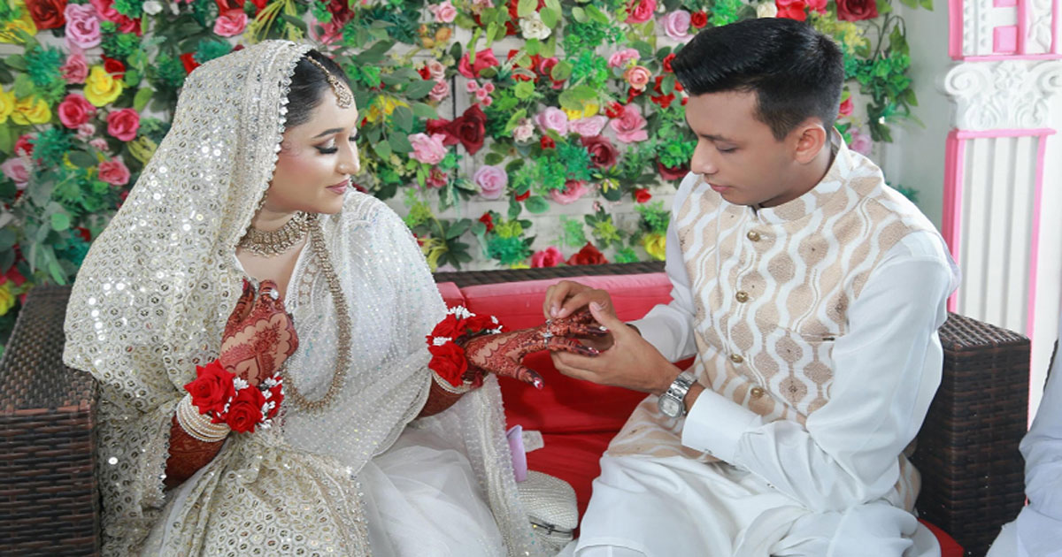 যে কারণে বাংলাদেশি যুবককে বিয়ে করেন পাকিস্তানি ভ্লগার রুবিনা