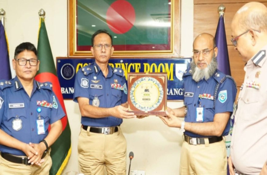 রংপুর রেঞ্জের শ্রেষ্ঠ এসপি পঞ্চগড়ের আবু সাইম