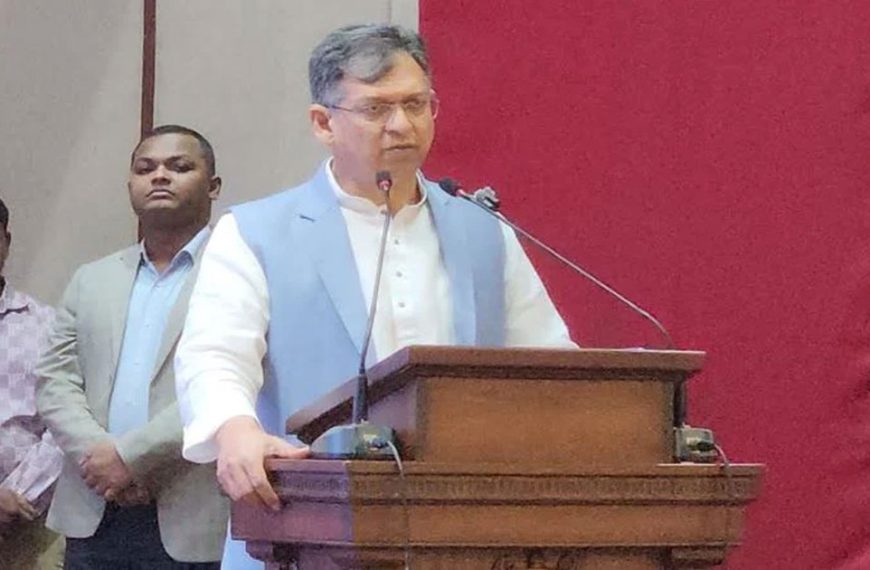 ব্লু ইকোনমি সম্ভাবনাকে কাজে লাগাতে সরকার বিভিন্ন পরিকল্পনা নিয়ে এগিয়ে যাচ্ছে: স্বরাষ্ট্রমন্ত্রী