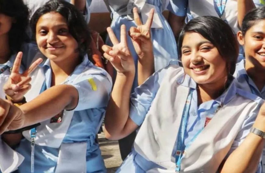 আদমদীঘিতে এসএসসি ফলাফলে ৫৭৮ জন ফেল করলেও এ প্লাস পেয়েছে ১০৫ জন