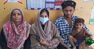 সিরাজদিখানে ময়লা-আবর্জনা ফেলাকে কেন্দ্র করে হামলার অভিযোগ
