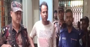 পঞ্চগড় সীমান্তে আখ চুরির অভিযোগে আটক ভারতীয়কে পুলিশে&hellip;