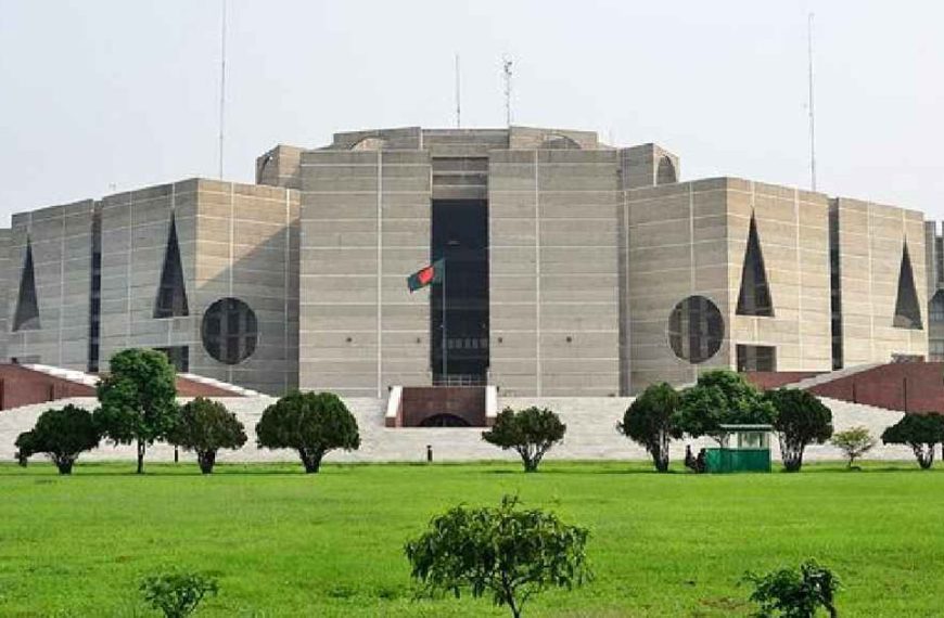 ২৭ আগস্ট হতে ত্রয়োদশ সংসদের তৃতীয় অধিবেশন