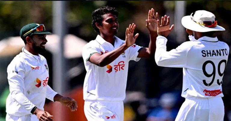 হাসান মাহমুদের বিশাল রেকর্ড, প্রথম ইনিংসে ১৯৮ রান অস্ট্রেলিয়ার