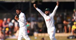 শেষ বিকেলে অস্ট্রেলিয়ার প্রতিরোধ, ৬৭ রানে এগিয়ে বাংলাদেশ