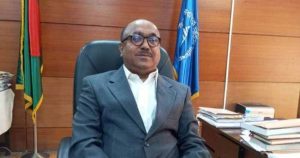পদত্যাগ করলেন পিএসসি চেয়ারম্যান মোবাশ্বের মোনেম