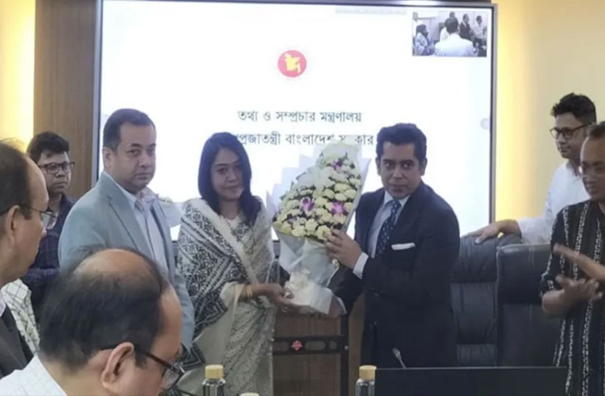 জুলাই গণঅভ্যুত্থানে গণমাধ্যমের ভূমিকা খাটো করে…
