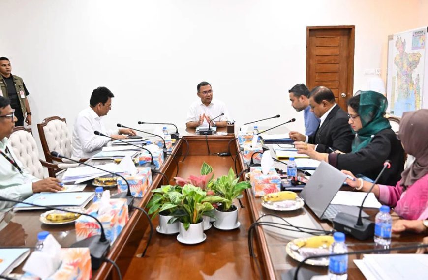ষষ্ঠ থেকে স্নাতক পর্যন্ত মেয়েদের উপবৃত্তি আবারও চালুর নির্দেশ প্রধানমন্ত্রীর