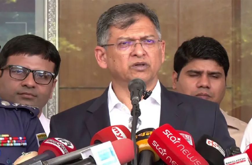 অস্ত্র উদ্ধারে তথ্য দিলে নগদ ২…
