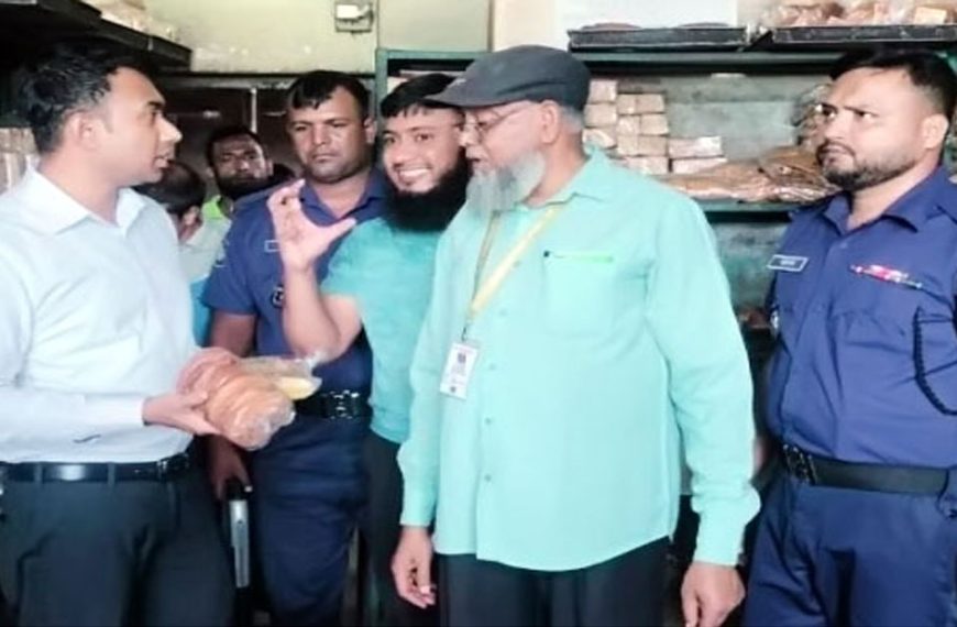 আদমদীঘিতে দুই বেকারি প্রতিষ্ঠানের জরিমানা