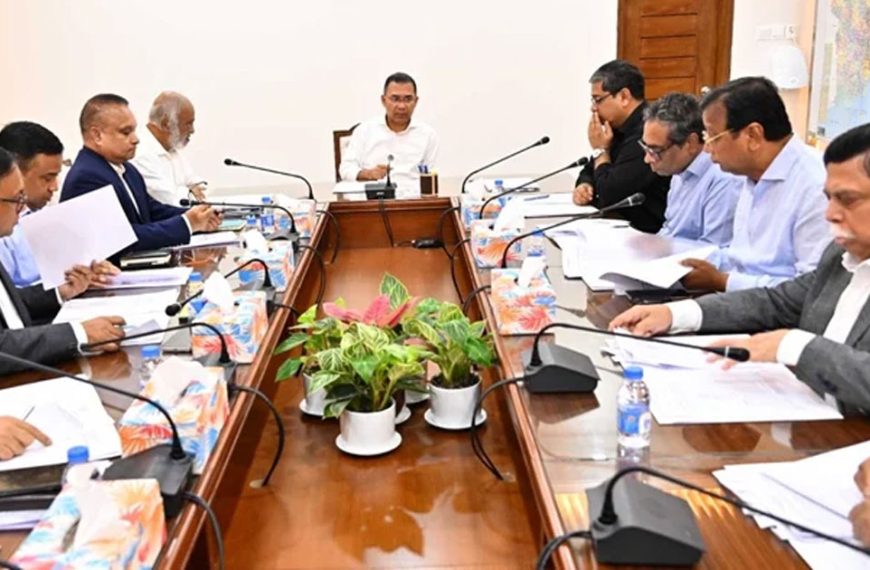 ডেঙ্গু ঠেকাতে পরিচ্ছন্নতা ও জনসচেতনতা অভিযান&hellip;