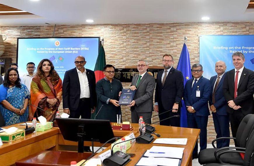 বাংলাদেশে বোয়িং-এয়ারবাস দ্বৈরথে ‘লেভেল প্লেয়িং ফিল্ড’ চাইলেন ইইউ রাষ্ট্রদূত