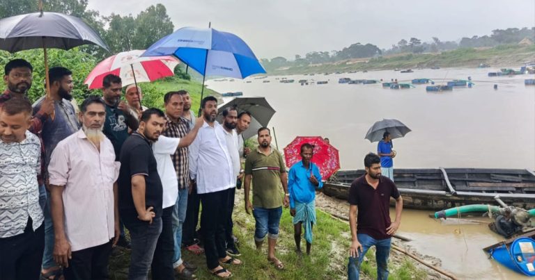 ফেনী নদীতে অবৈধ বালু উত্তোলন বন্ধে এমপি মজনুর&hellip;