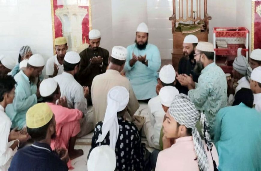 আদমদীঘিতে তারেক রহমানের কারামুক্তি দিবসে দোয়া মাহফিল