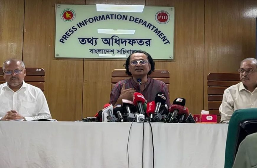 এলপিজির সংকট নেই, মজুতদারির চেষ্টা হলে ব্যবস্থা : প্রধানমন্ত্রীর উপদেষ্টা