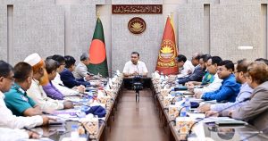 ঢাকার গণপরিবহন ব্যবস্থাপনা নিয়ে প্রধানমন্ত্রীর সভাপতিত্বে বৈঠক