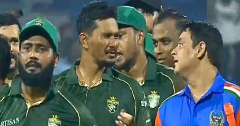 শেষ বল পর্যন্ত লড়াই, বাংলাদেশের কাছে ৩ রানে হারল ভারত চ্যাম্পিয়নস
