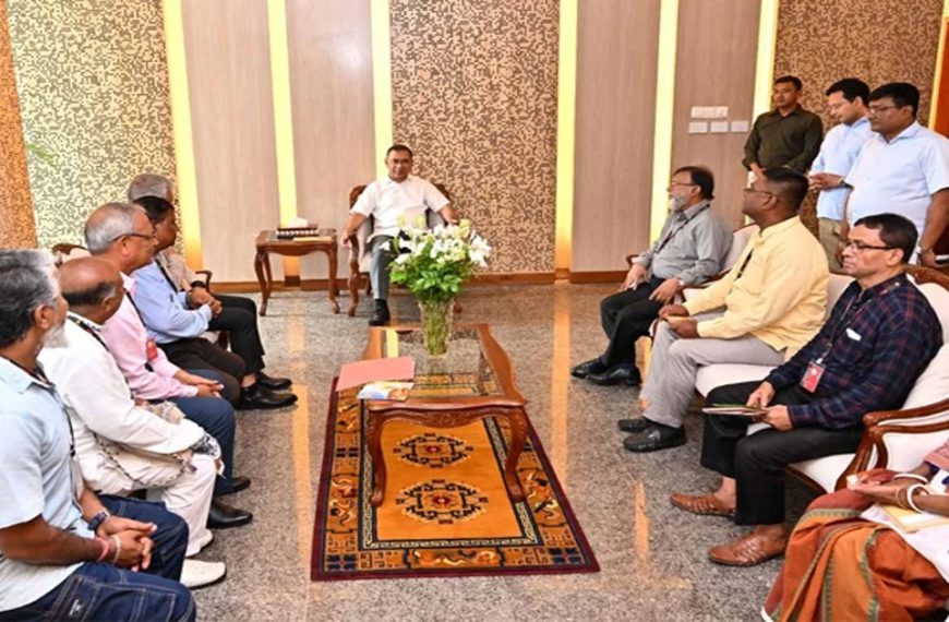 ধর্মের ভিত্তিতে নয়, নাগরিক হিসেবে সবার…