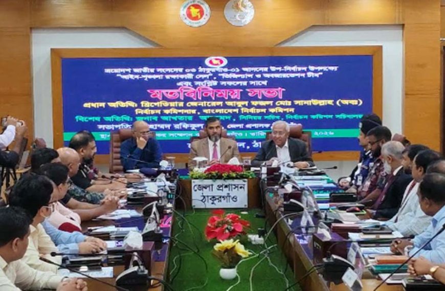উপনির্বাচনে সেনাবাহিনী মোতায়েনের প্রয়োজন নেই, পর্যাপ্ত নিরাপত্তার নিশ্চয়তা: ইসি সানাউল্লাহ