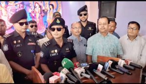 সাম্প্রদায়িক সম্প্রীতি বজায় রাখতে এসআরবি’র প্রেস ব্রিফিং