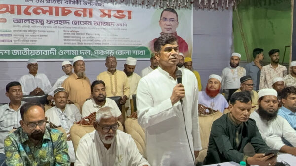 বিগত দিনে মসজিদগুলোকে দলীয় কার্যালয়ে পরিণত করার চেষ্টা করা হয়েছে: প্রতিমন্ত্রী আজাদ