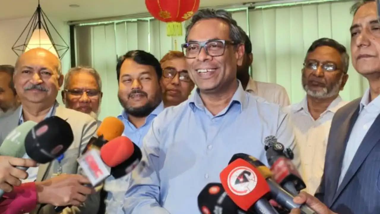 স্বাস্থ্য খাতে জনবল সংকট নিরসনে সরকার কাজ করছে : স্বাস্থ্য প্রতিমন্ত্রী