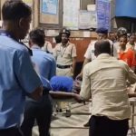 কলকাতায় সর্বজনীন দুর্গোৎসবের মণ্ডপ ভেঙে ১৭ দর্শনার্থীর মৃত্যু