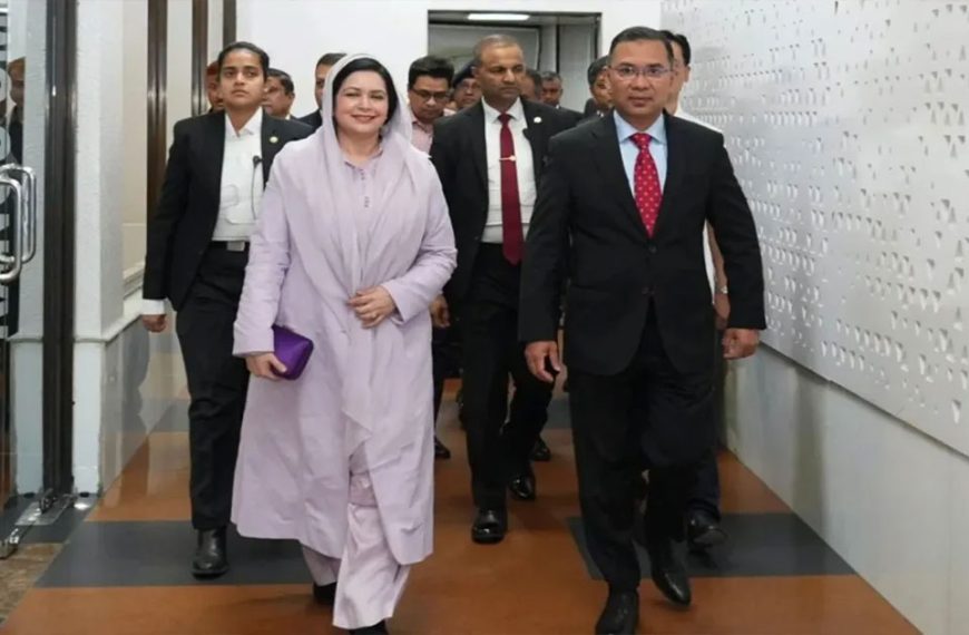 চার দিনের জাপান সফর শেষে দেশে ফিরেছেন প্রধানমন্ত্রী