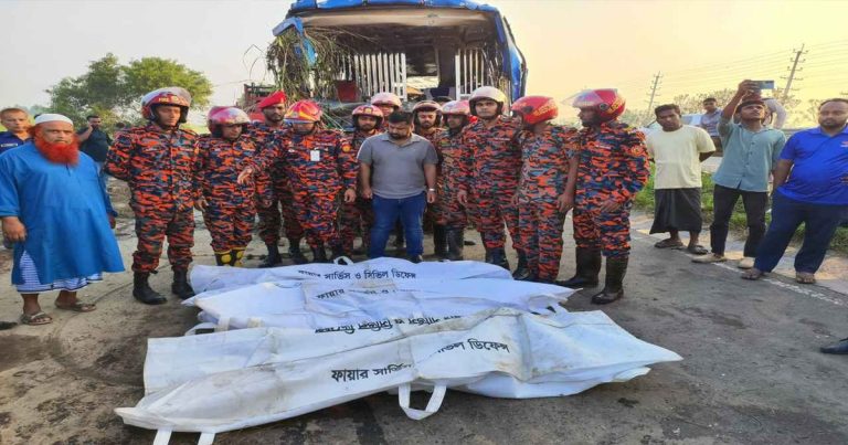 যশোর ও মুন্সীগঞ্জে পৃথক সড়ক দুর্ঘটনায় ছয়জন নিহত